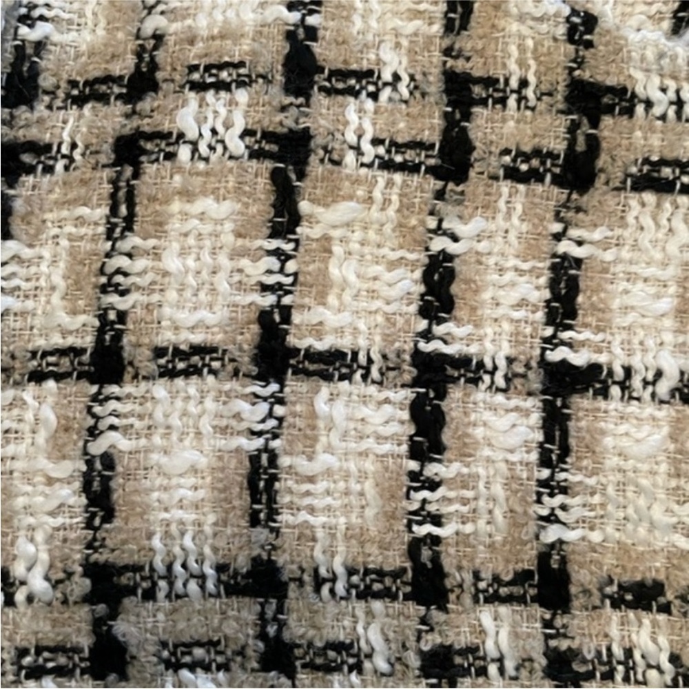 New Zara Highrise Plaid Tweed Cream, Beige & Black Shorts Size Extra Small - Picture 11 of 14